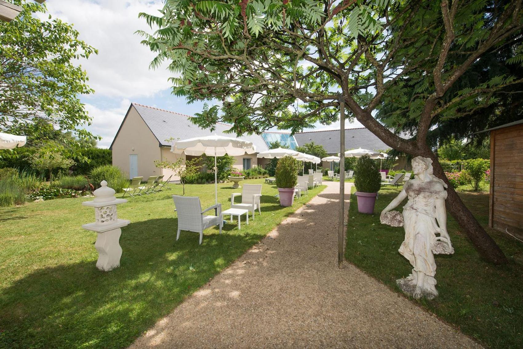 Logis Auberge Bienvenue Doue-la-Fontaine Luaran gambar
