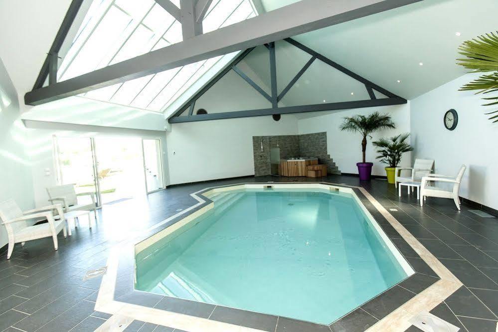 Logis Auberge Bienvenue Doue-la-Fontaine Luaran gambar