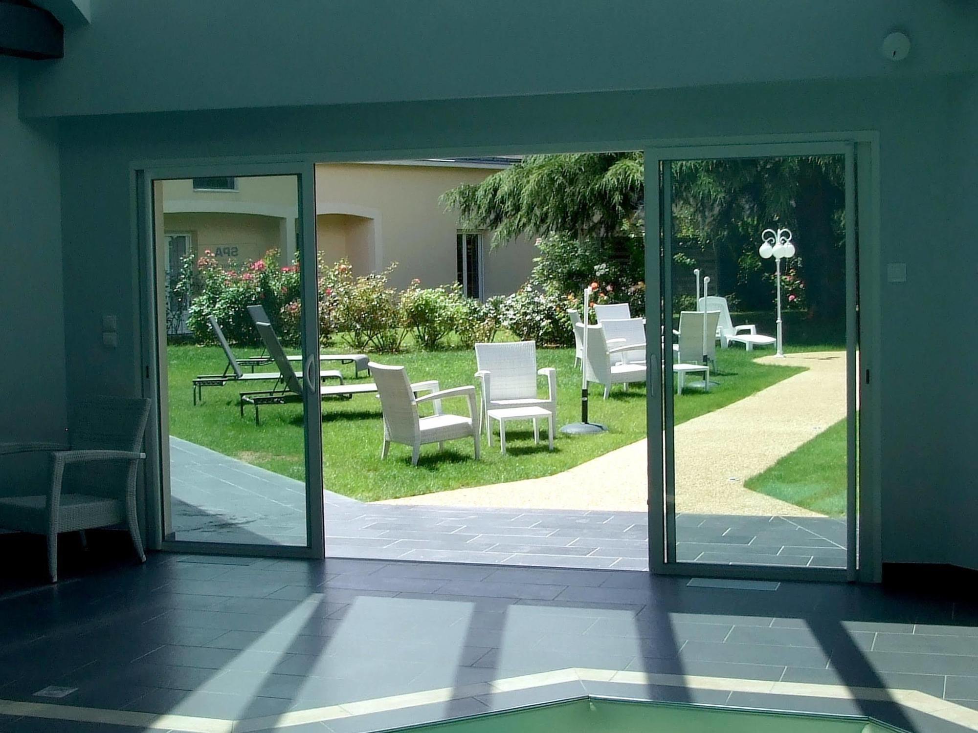 Logis Auberge Bienvenue Doue-la-Fontaine Luaran gambar