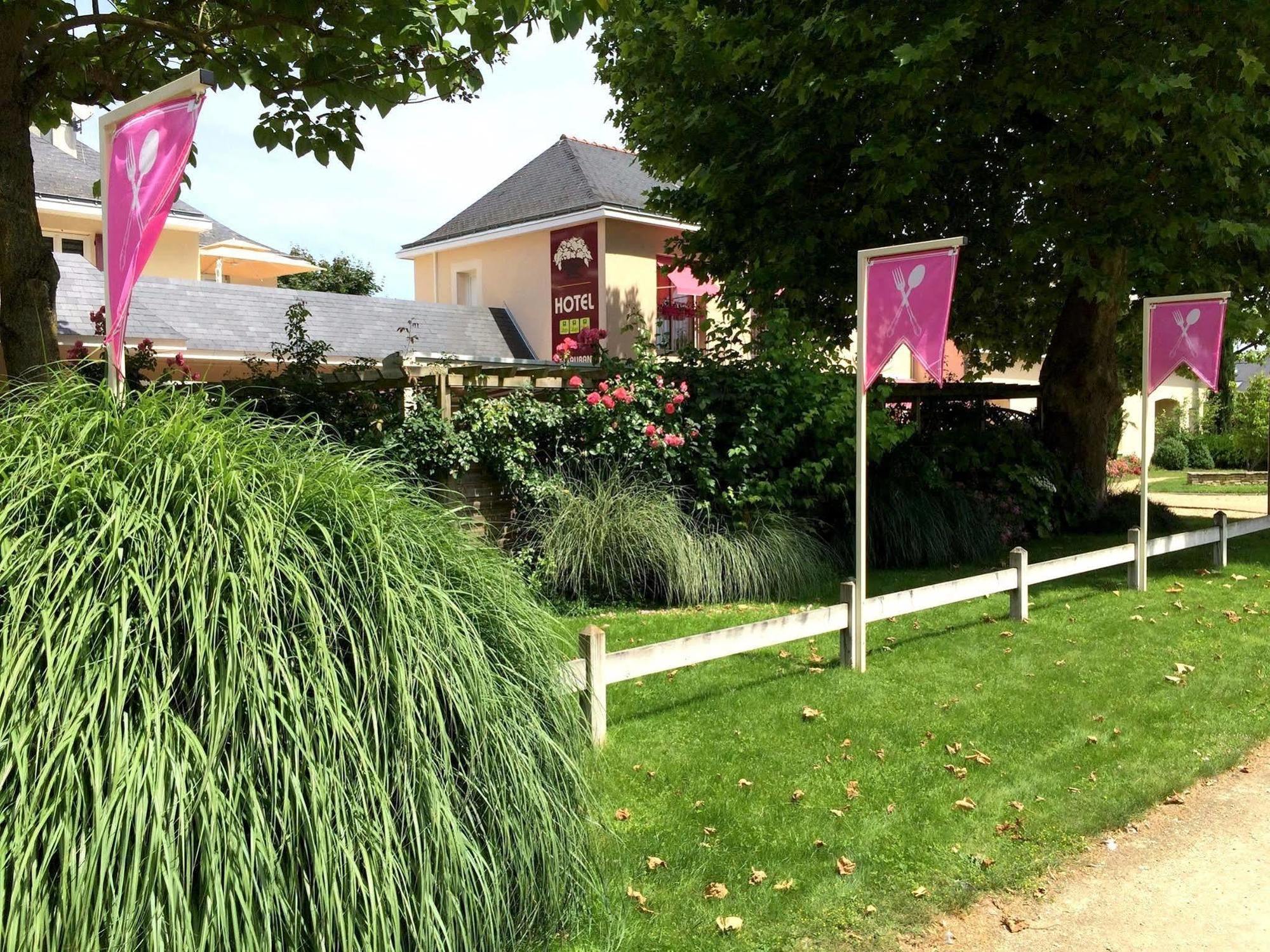 Logis Auberge Bienvenue Doue-la-Fontaine Luaran gambar